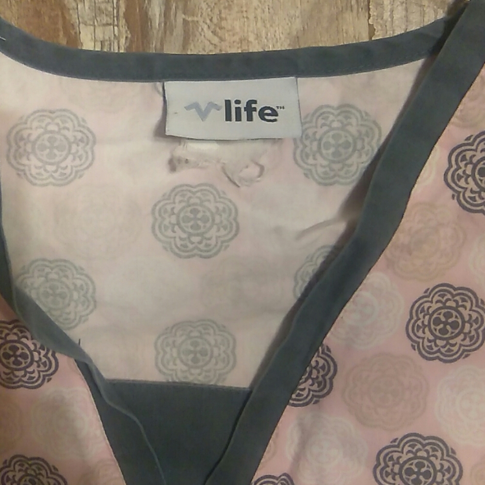 Scrub. - Picture 2 of 2